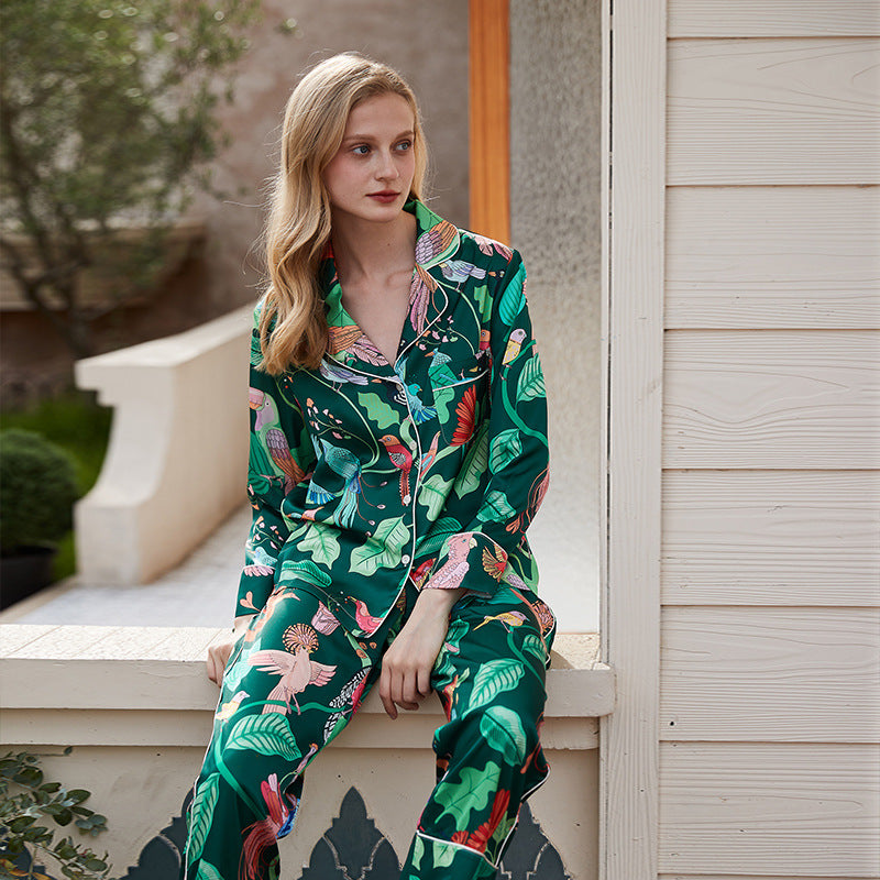 Parrot Print Icy Silk Pajama Set – detail