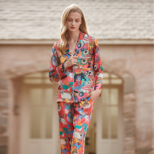 Banquet Cat Icy Silk Pajama Set – detail