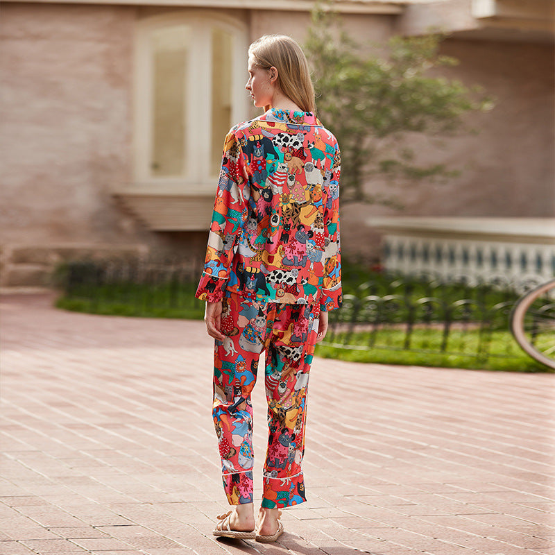 Banquet Cat Icy Silk Pajama Set – detail